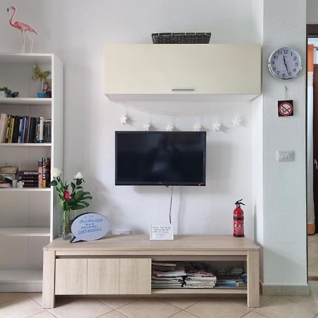 Valevalehome - Home Gallery With Fully Equipped Kitchen, Reserved Parking, Big Garden Olbia Kültér fotó
