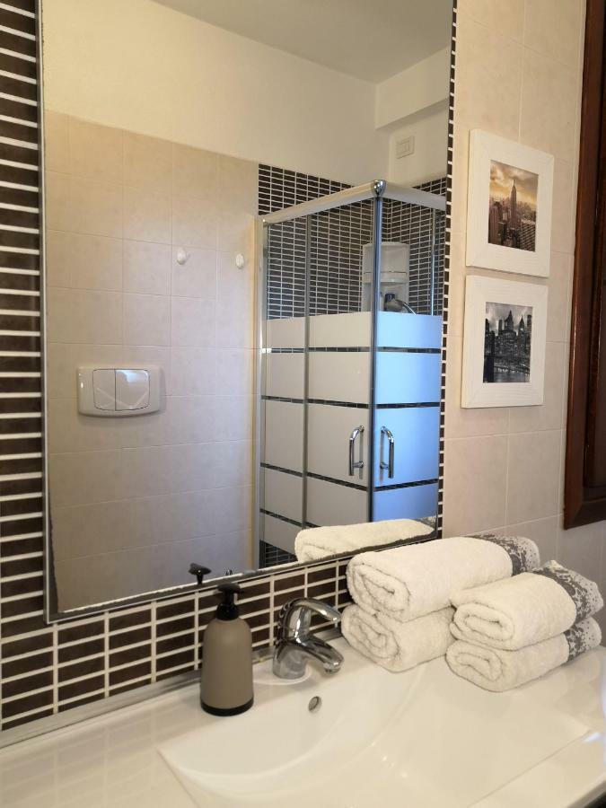 Valevalehome - Home Gallery With Fully Equipped Kitchen, Reserved Parking, Big Garden Olbia Kültér fotó